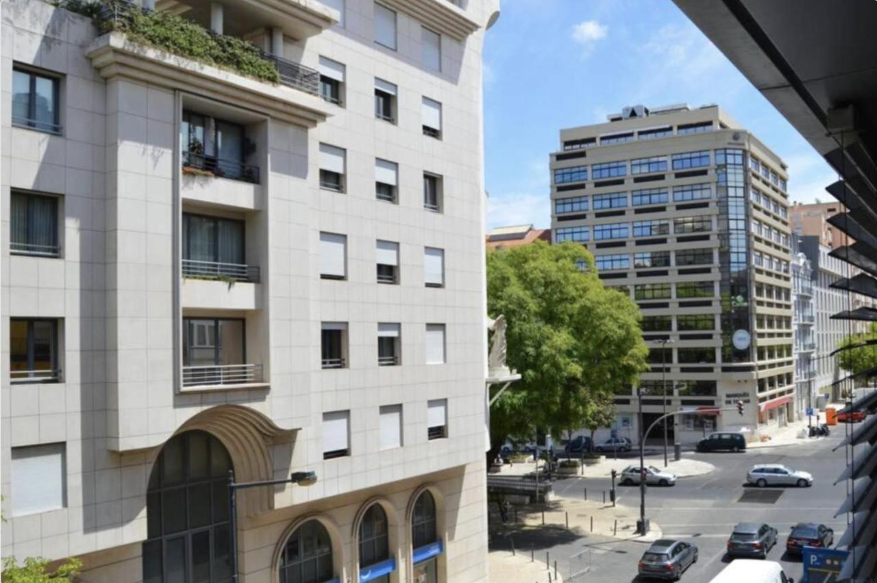 The Apartment El Corte Ingles/Av Novas Car Parking Lisboa Exteriör bild